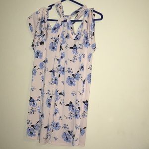 Only worn once motherhood maternity top